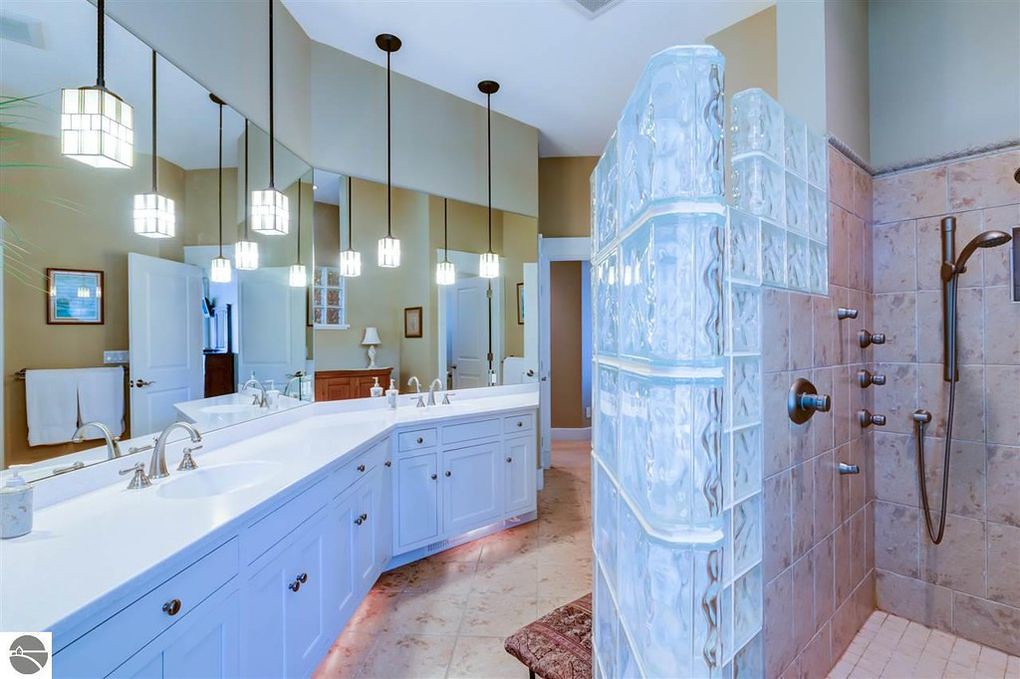 40902729642_ed944b2192_b